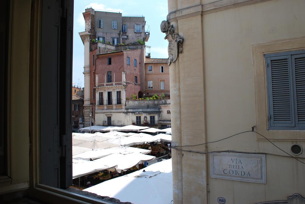 Appartamento Piazza Farnese Rome Room photo